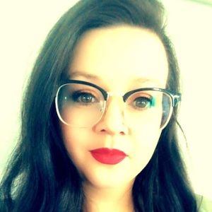 Meet your Posher, Cherilynne